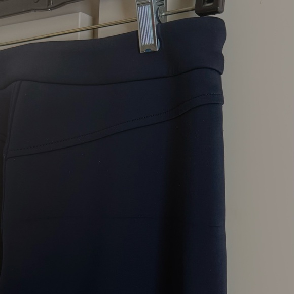 MM Lafleur “The Shaw” Scuba Pants in Galaxy Blue (size 6) - Picture 9 of 13